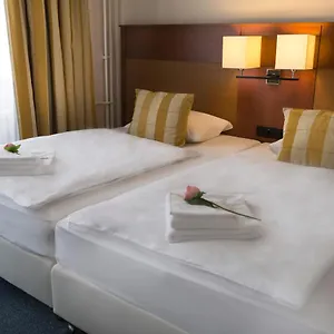 Marttel Hotell